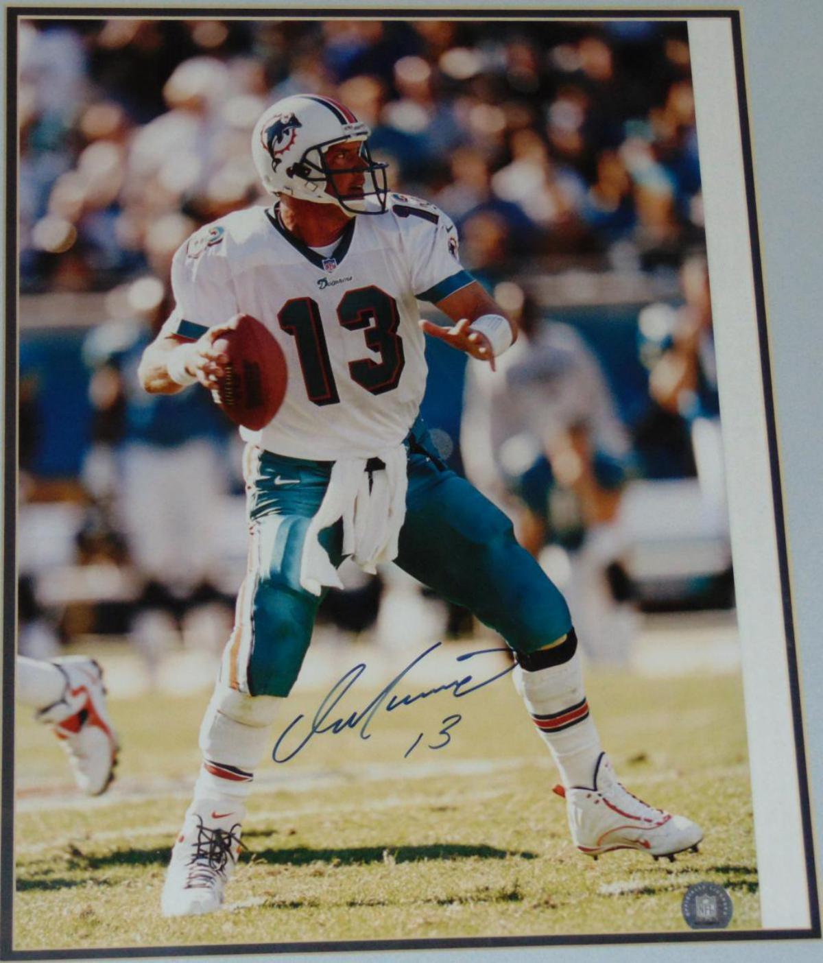 Dan Marino Signed 16 x 20 Photograph