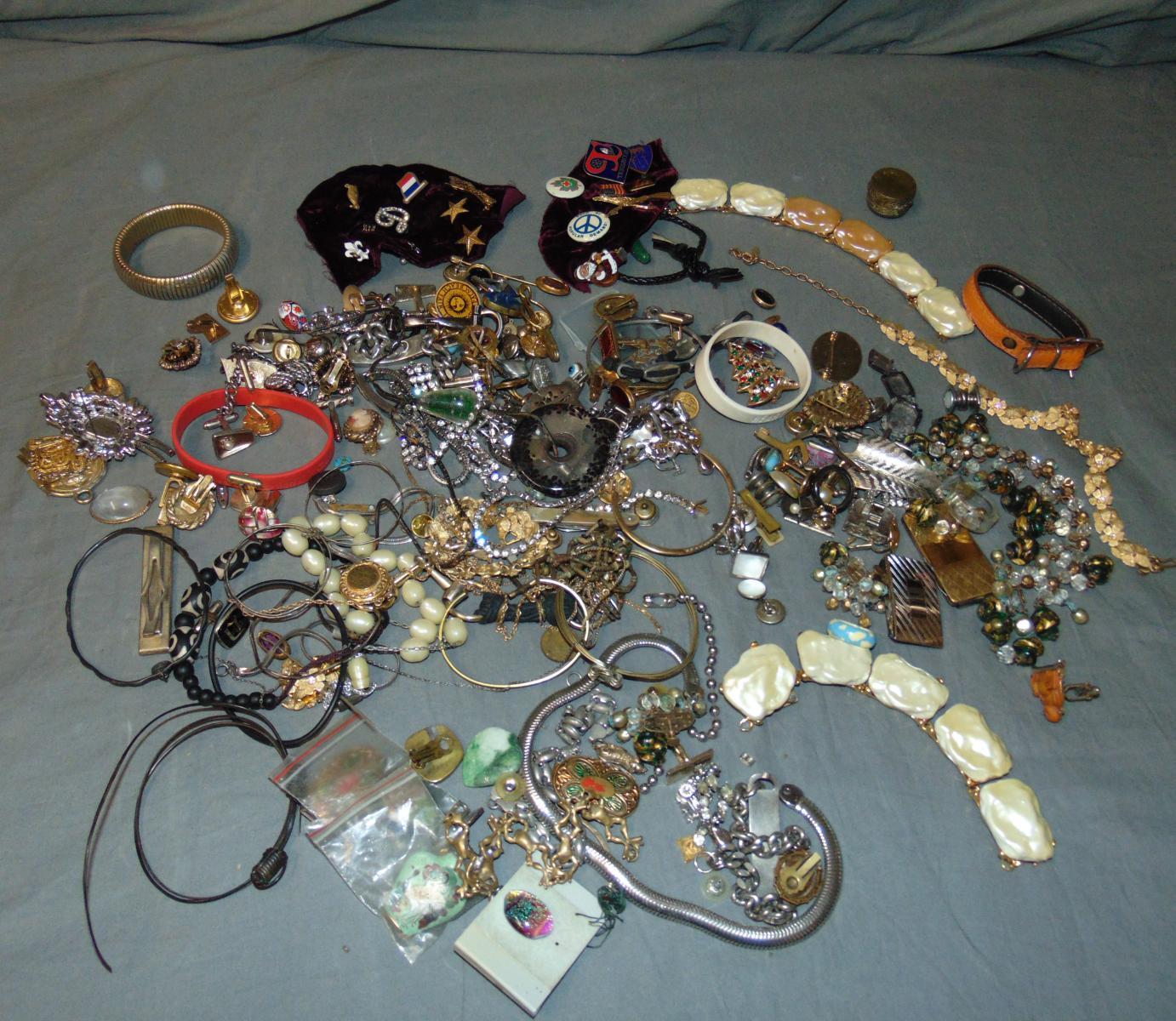 Estate Jewelry Lot. Includes Gold.