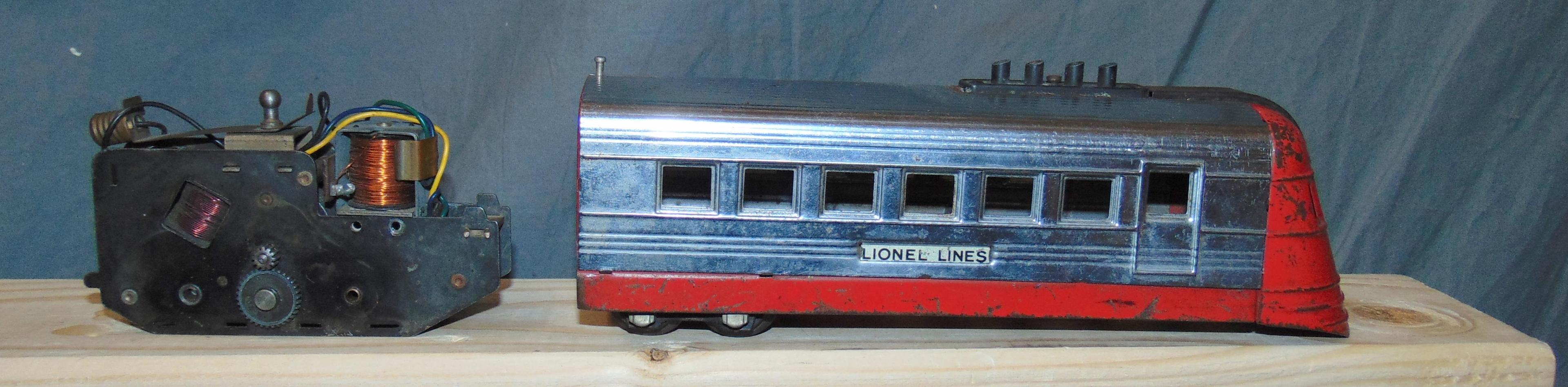 9pc Lionel Jr Streamline Group