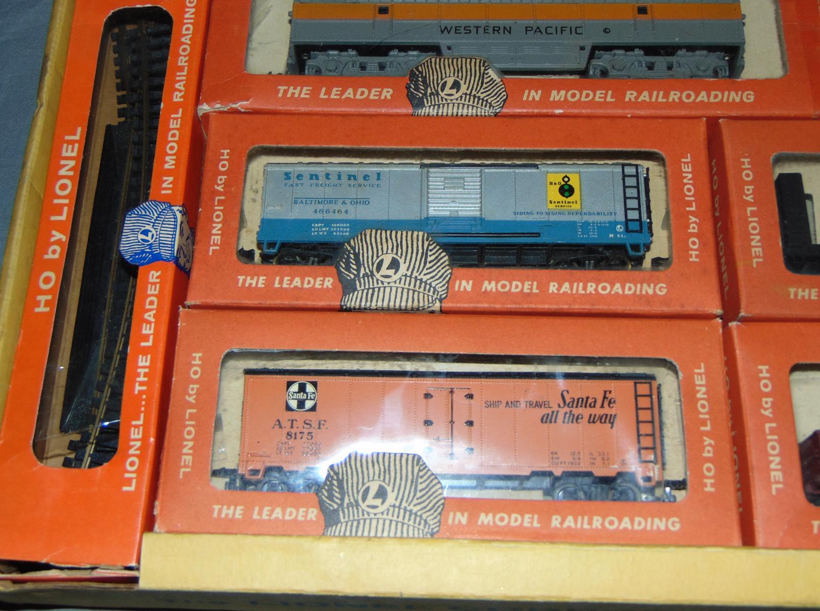 Scarce Boxed Lionel HO WP Diesel Freight Set 5703