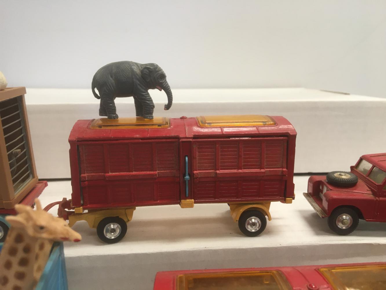 5Pc Vintage Corgi Chipperfield Circus Vehicle Lot