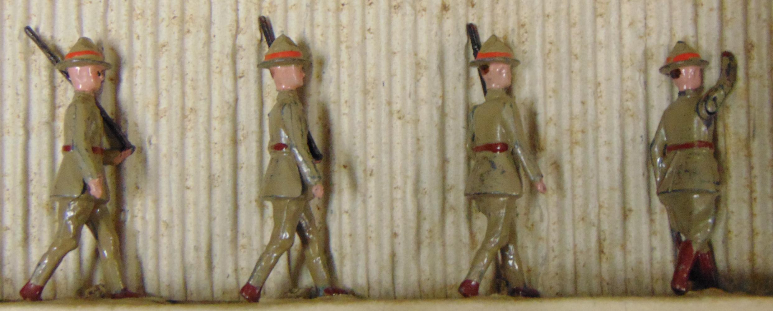 Britains #1542 New Zealand Infantry At Slope. Box.