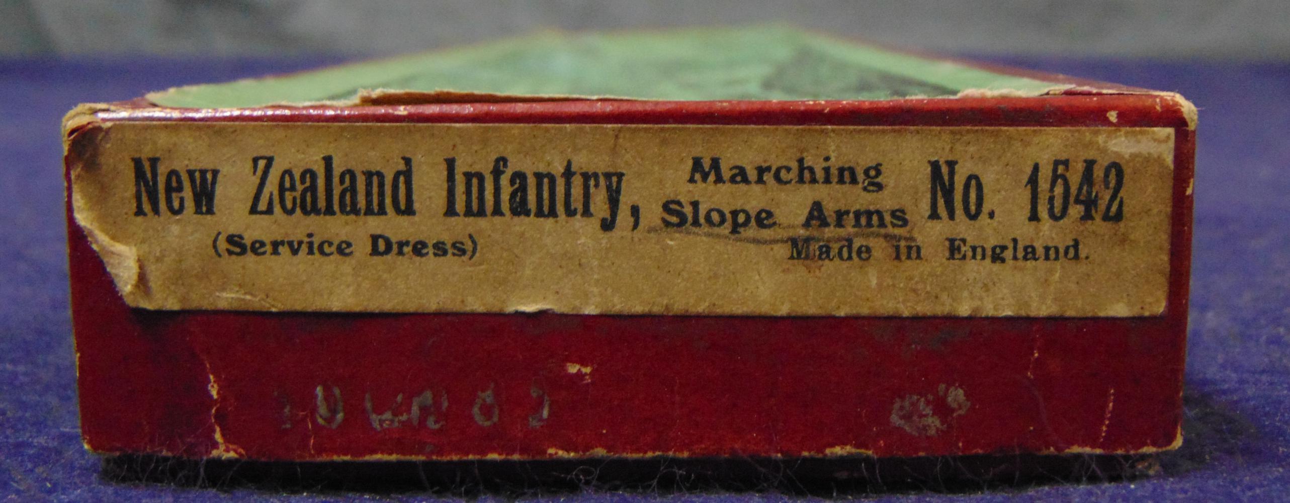 Britains #1542 New Zealand Infantry At Slope. Box.