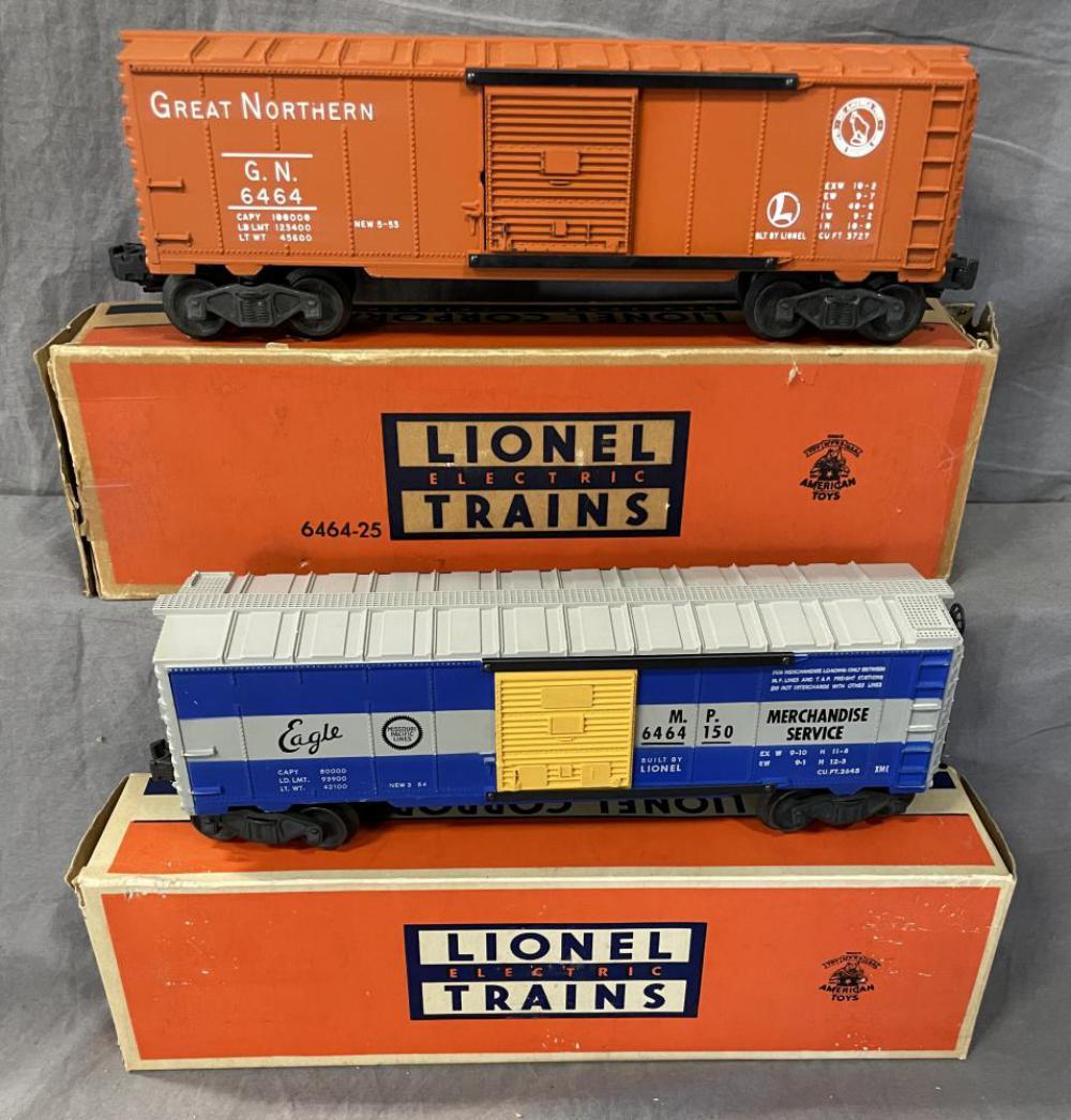 2 LN Boxed Lionel 6464 Boxcars