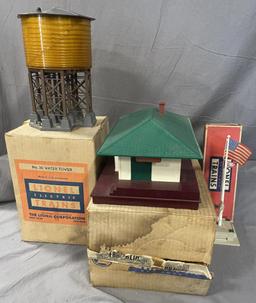 3 Boxed Lionel Accessories