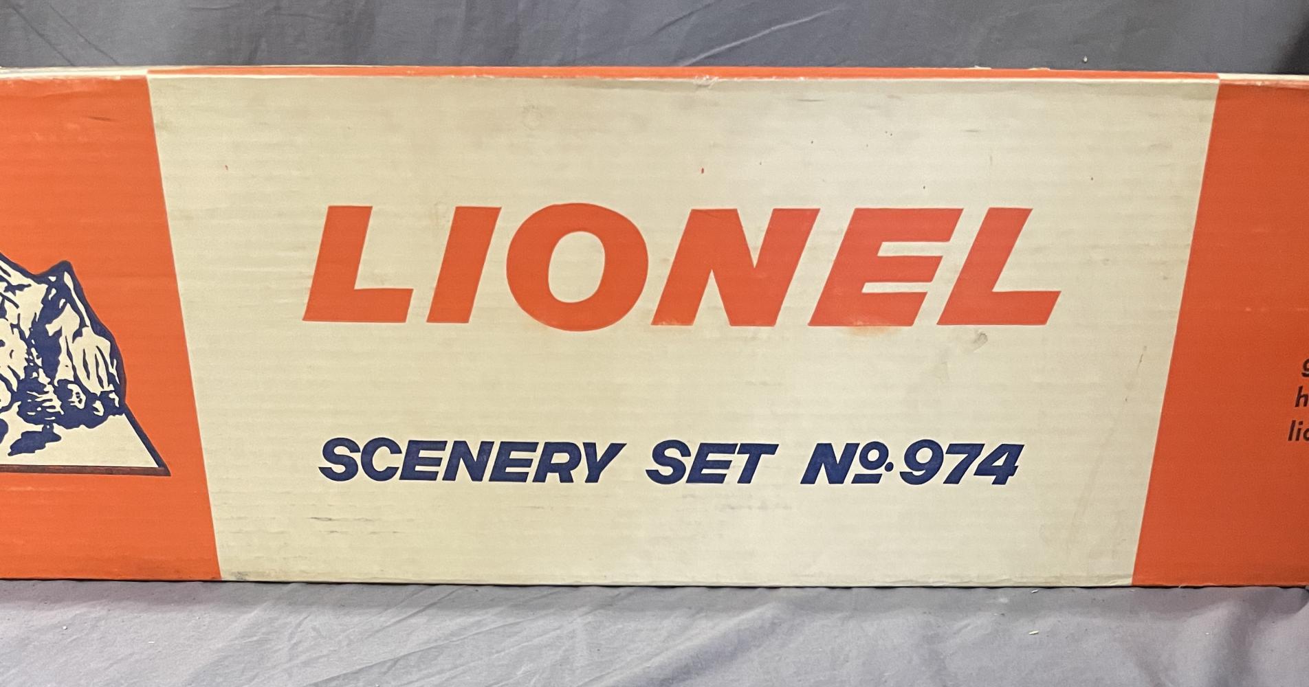 RARE Boxed Lionel 974 Landscaped Set