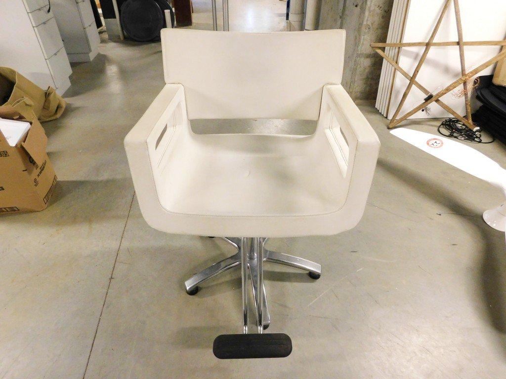 Maletti "Paloma What" Salon Chair