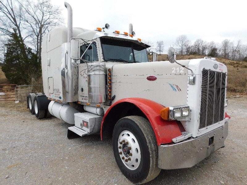 1996 Peterbilt 379 Road Tractor, Cat C15, 435HP, 10sp, Extended Hood, ODO 2