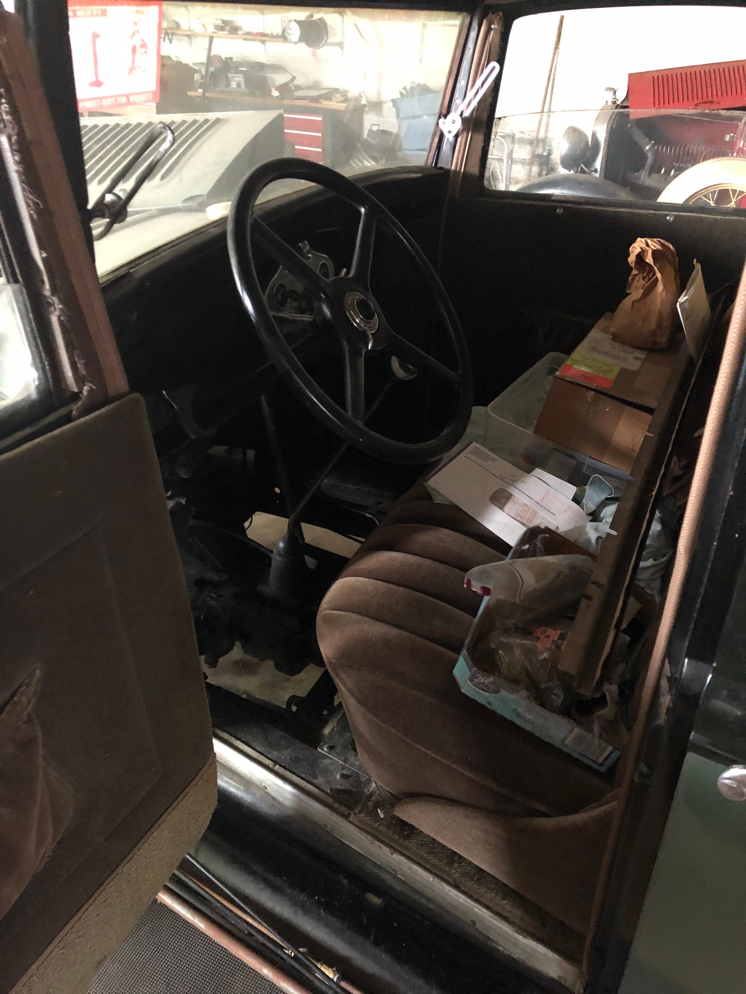 1931 Ford Model A Deluxe Tudor Sedan