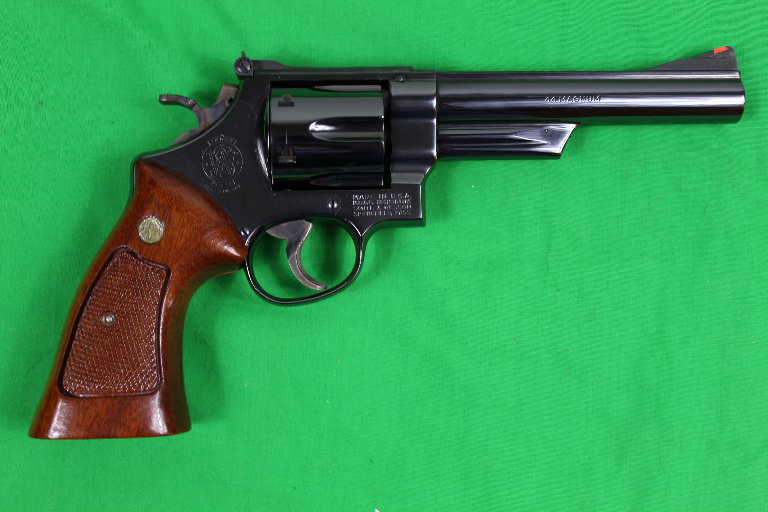 Smith & Wesson model 29-2 revolver, caliber 44 magnum, s/n N619603.  Blued