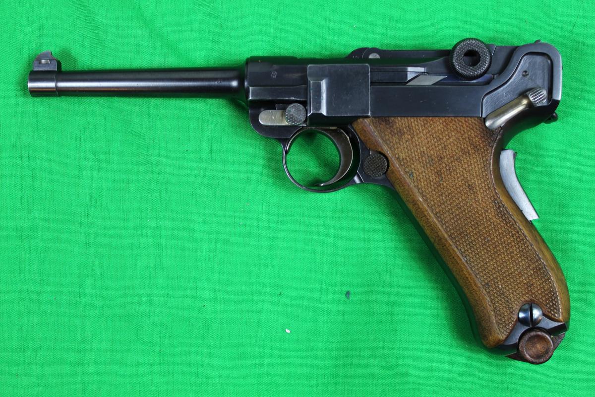 Luger (Bern, Swiss) By Waffenfabrik , caliber 9mm, s/n 19162,  Shoulder hol