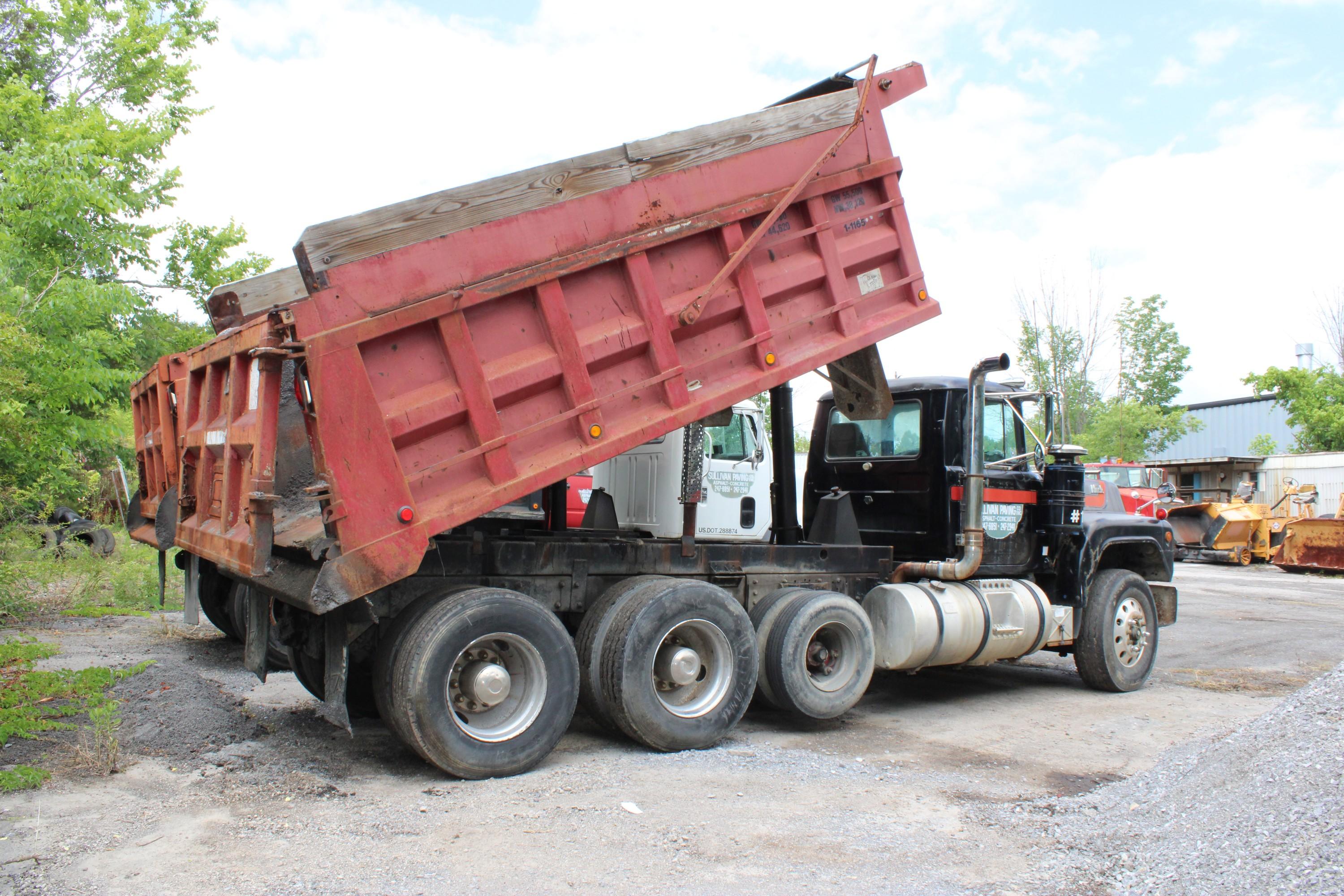 1987 Mack Model RS88ST Tri-Axle Dump, Mack Diesel, 8 Speed Low Low, ODO 858