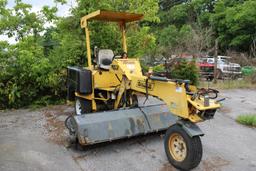 Terramite Model TSS38 Broom w/ Roll Bar, Sunshade, Kubota Diesel, 698 Hrs,