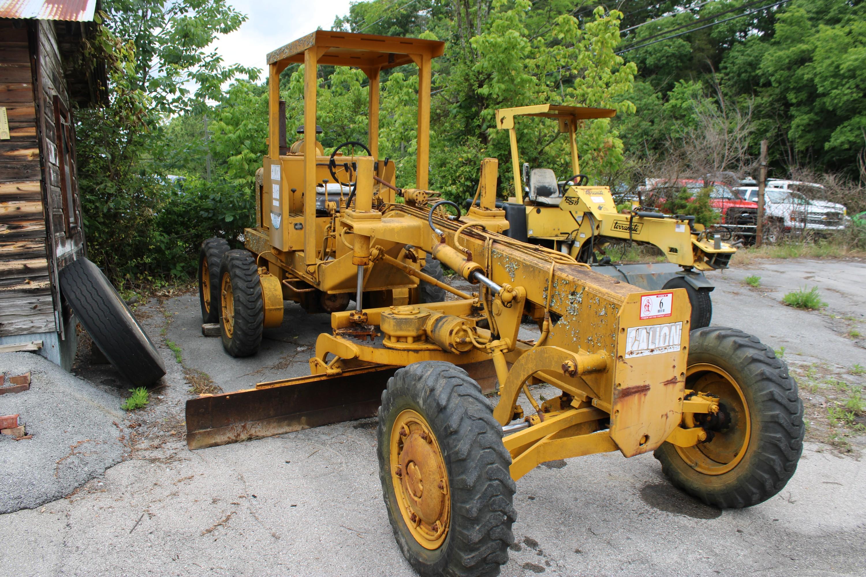 Gallion 503 Series L Motor Grader, OROPS,  Detroit Diesel, 177 Hrs, s/n GC-