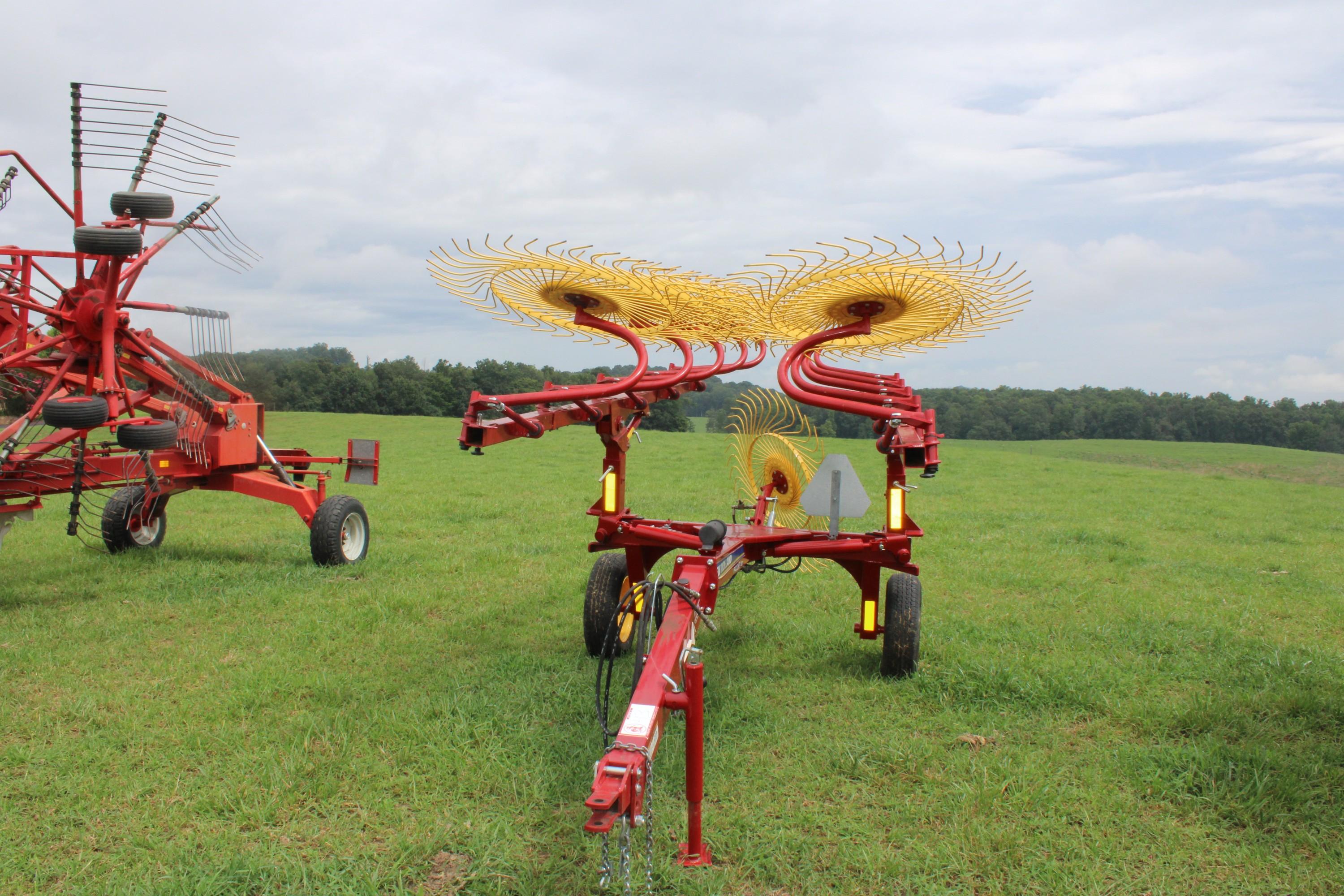 New Holland Procart 1022 Hay Rake, Pull Type, V-Rake, 10-Wheel, s/n YJZSG01