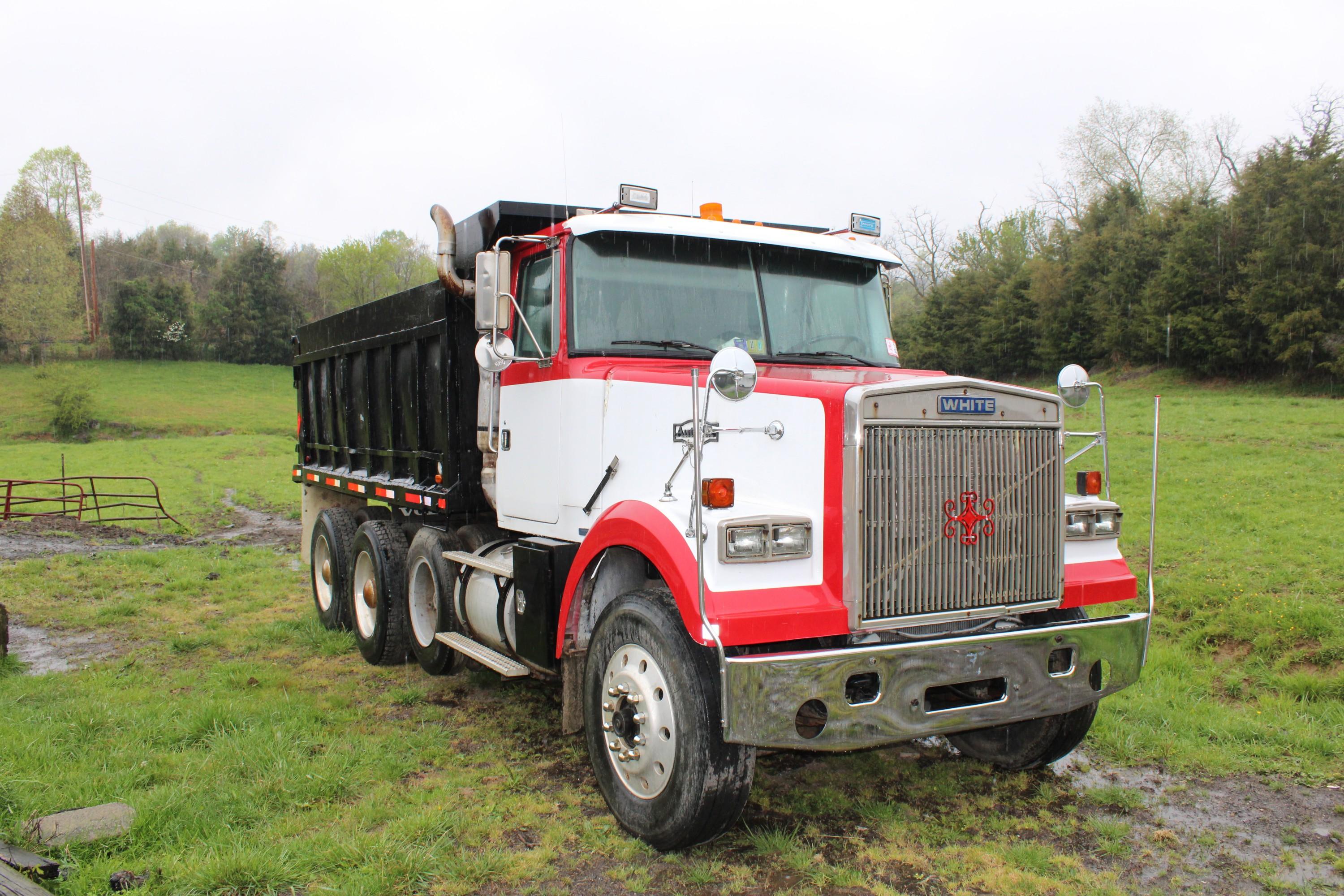 1987 Volvo/Autocar Tri Axle Dump Truck