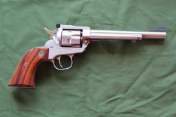 Ruger,New Model Single 6" Convertible. w/22LR and 22WMR Cylinders,S/N 264-64688,Caliber -.22 magnum