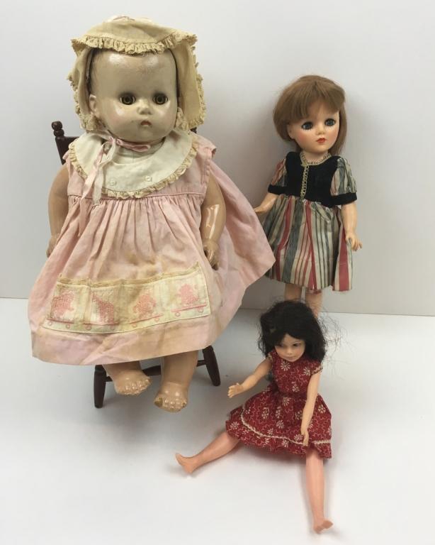 3 DOLLS