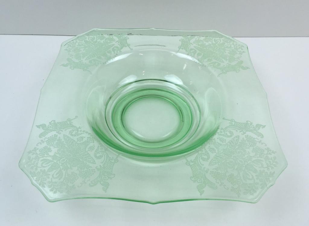 PADEN CITY "GOTHIC GARDEN" GREEN CONSOLE  BOWL