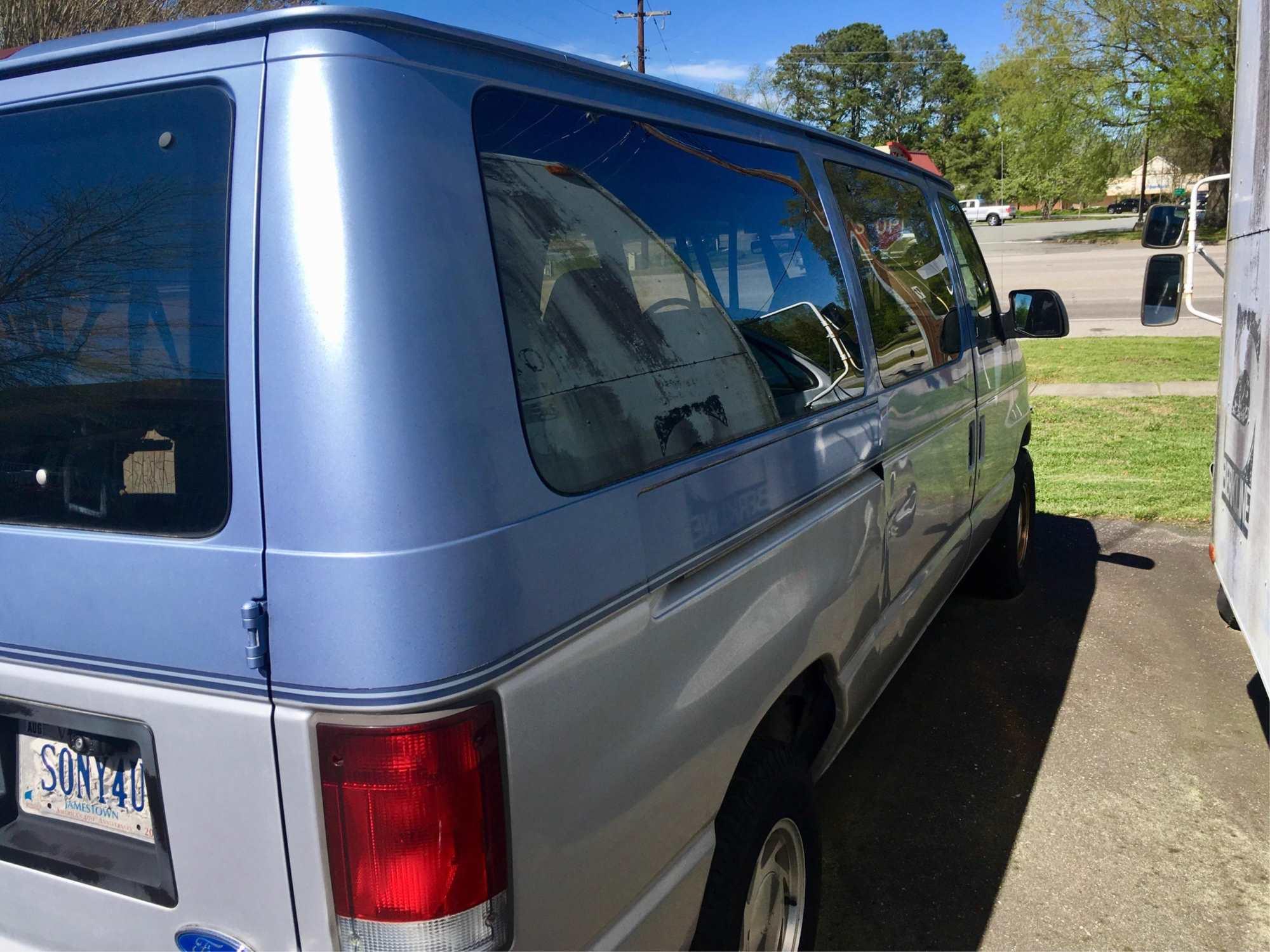 1995 FORD VAN