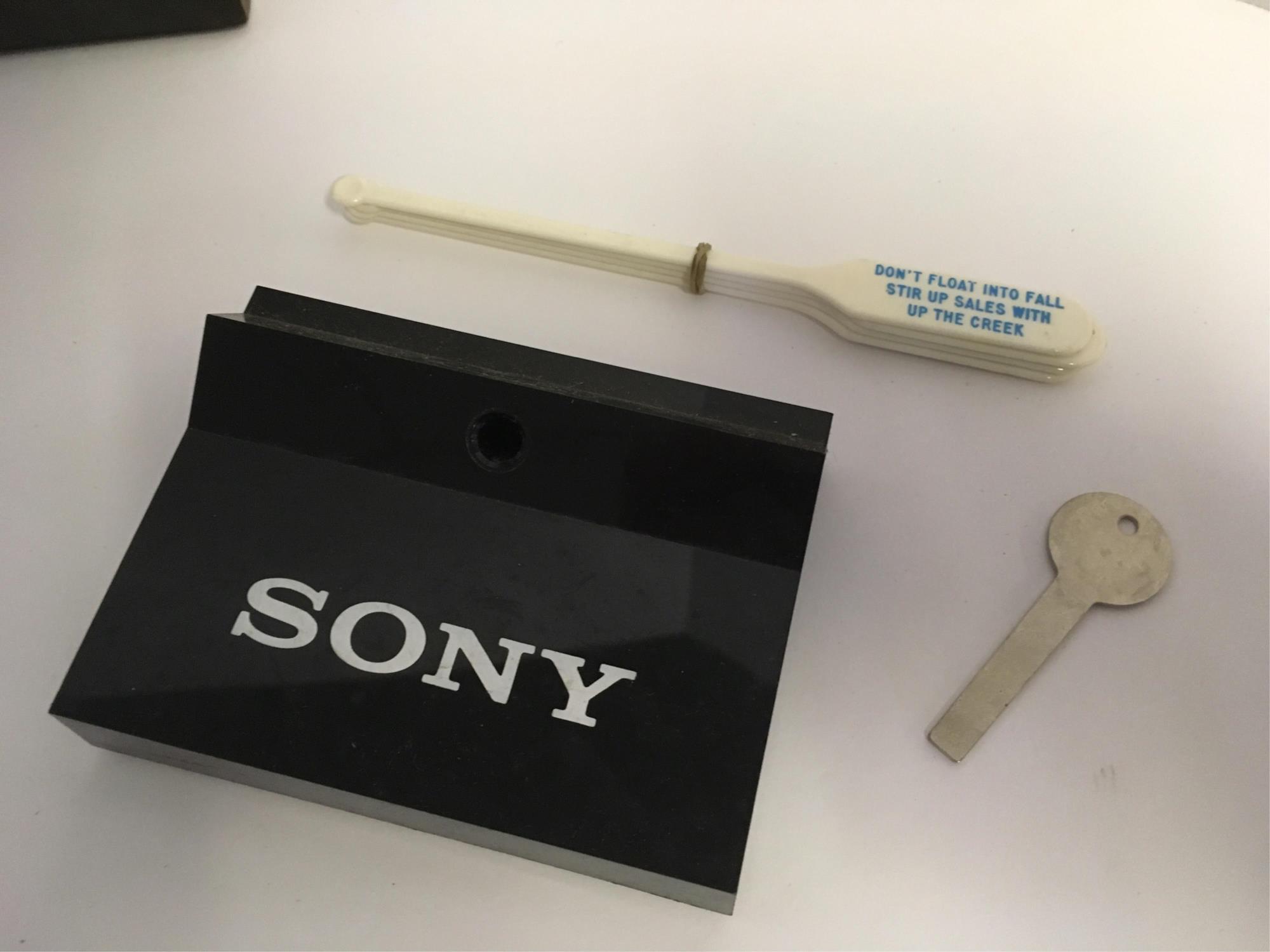 13 Pcs - Various Sony Items