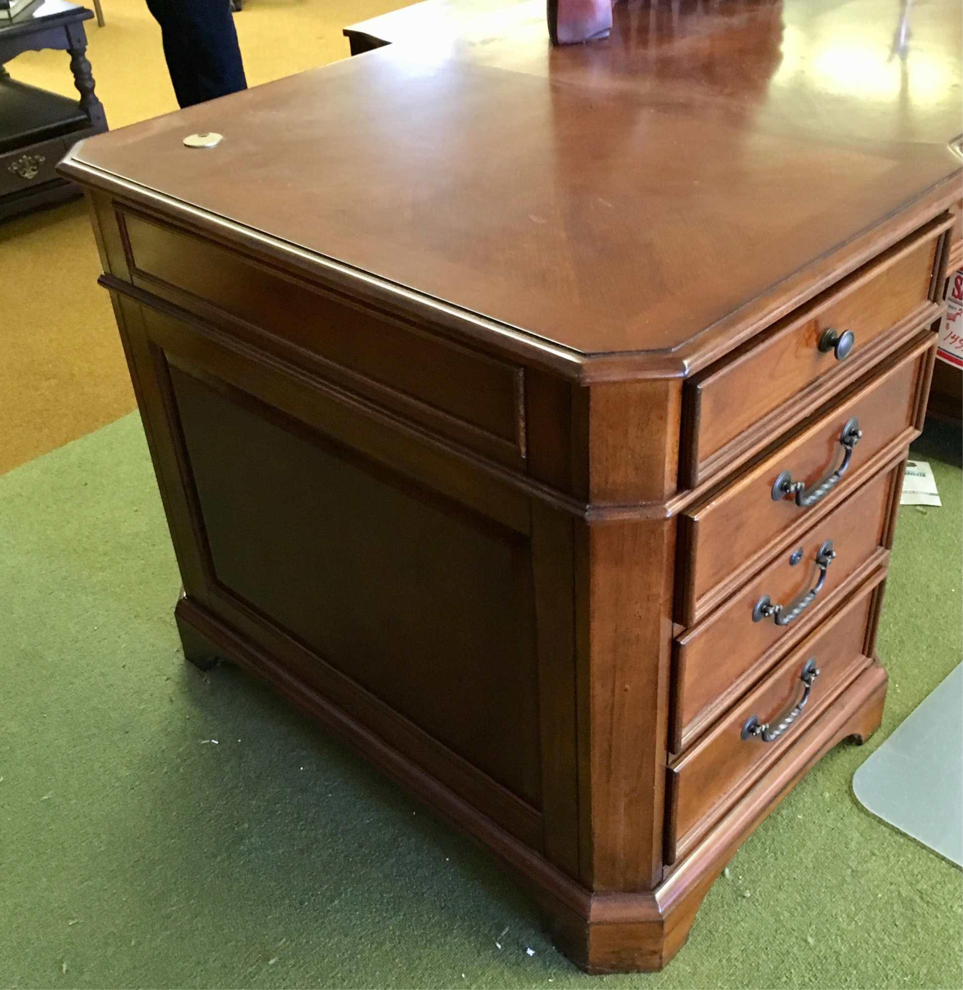 Executive Cherry Inlaid Desk And Chairmat