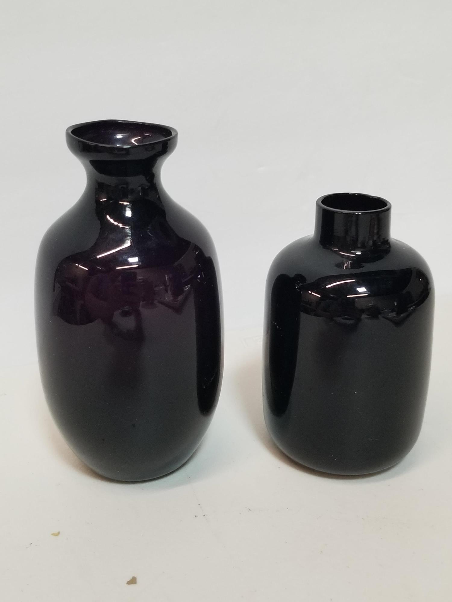 PAIR OF VIOLET HANDBLOWN SMALL GLASS VASES
