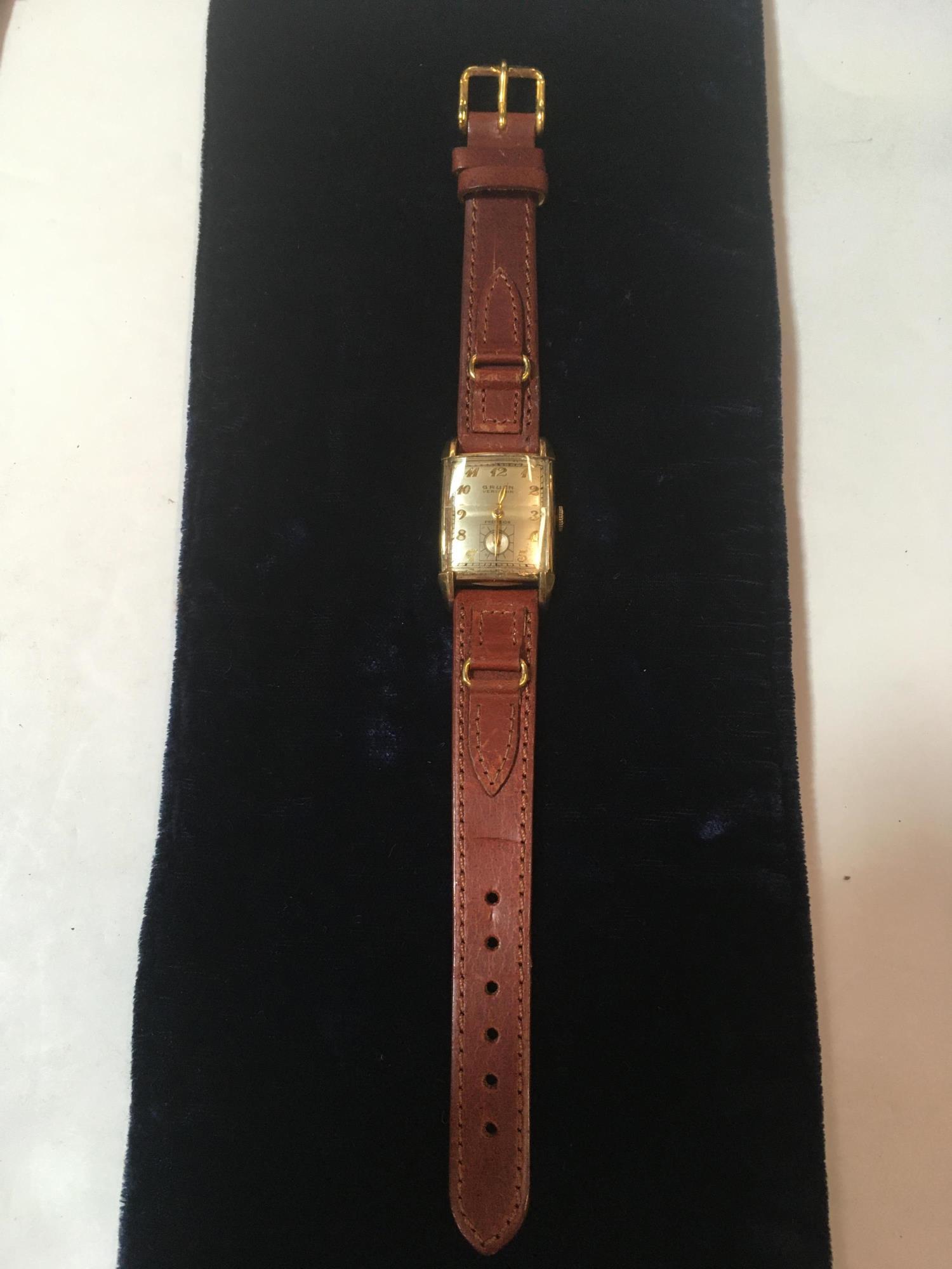 VINTAGE GRUEN VERI-THIN WRIST WATCH