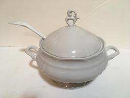 WHITE PORCELAIN LIDDED SOUP TUREEN WITH LADLE