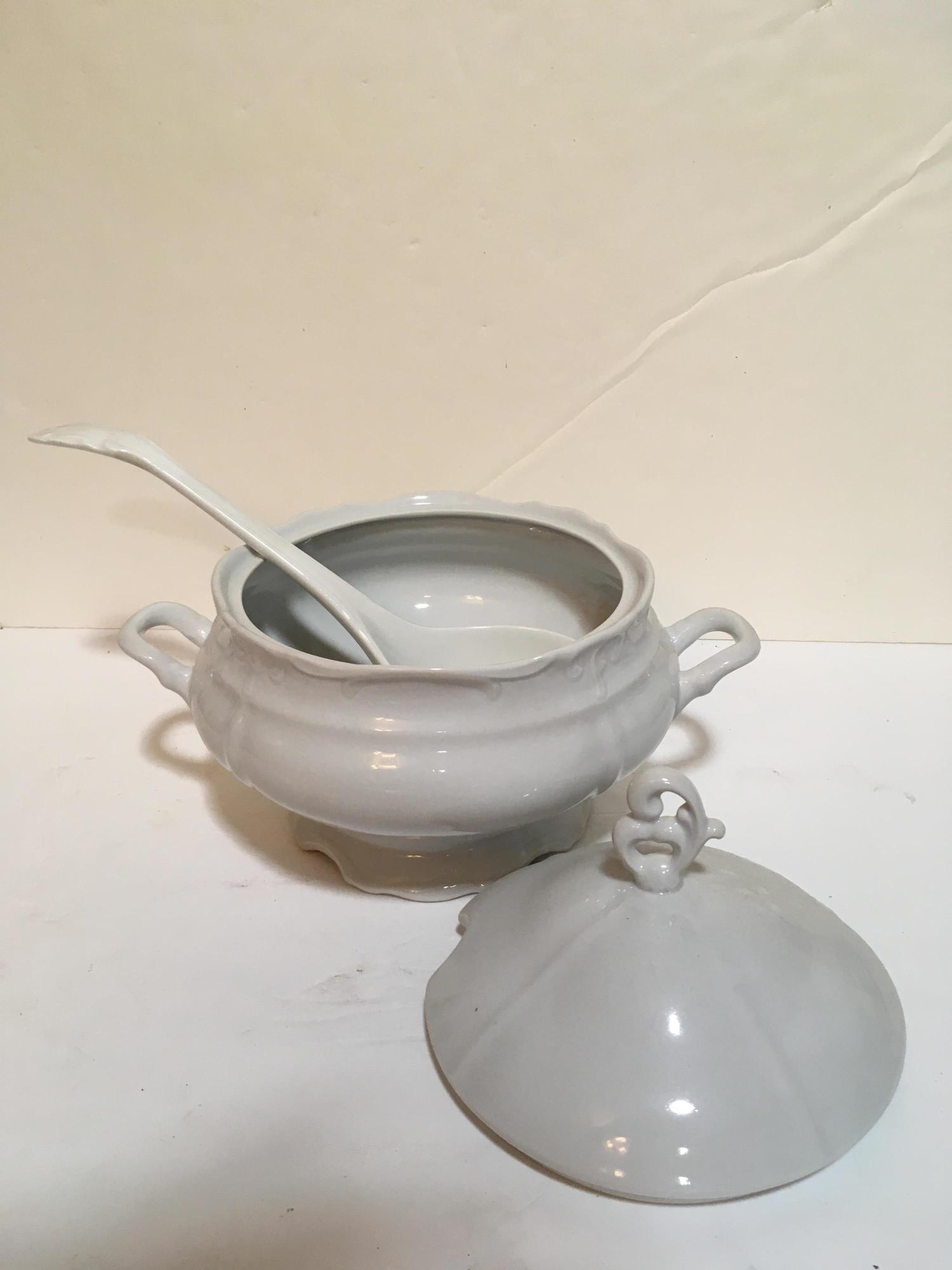 WHITE PORCELAIN LIDDED SOUP TUREEN WITH LADLE