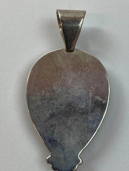 STERLING PENDANT WITH STONE