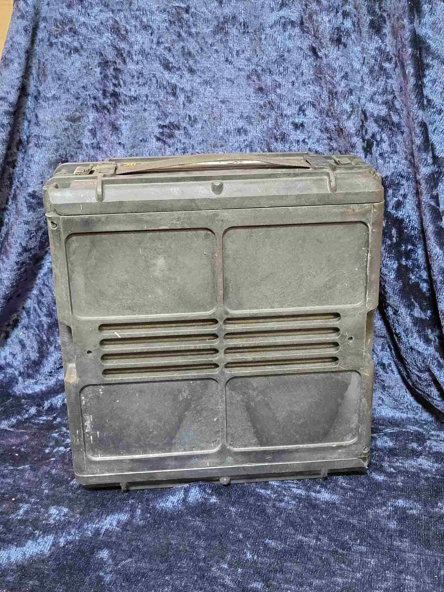 PAIR OF MILITARY AMMO BOXES FOR 25MM CARTRIDGES