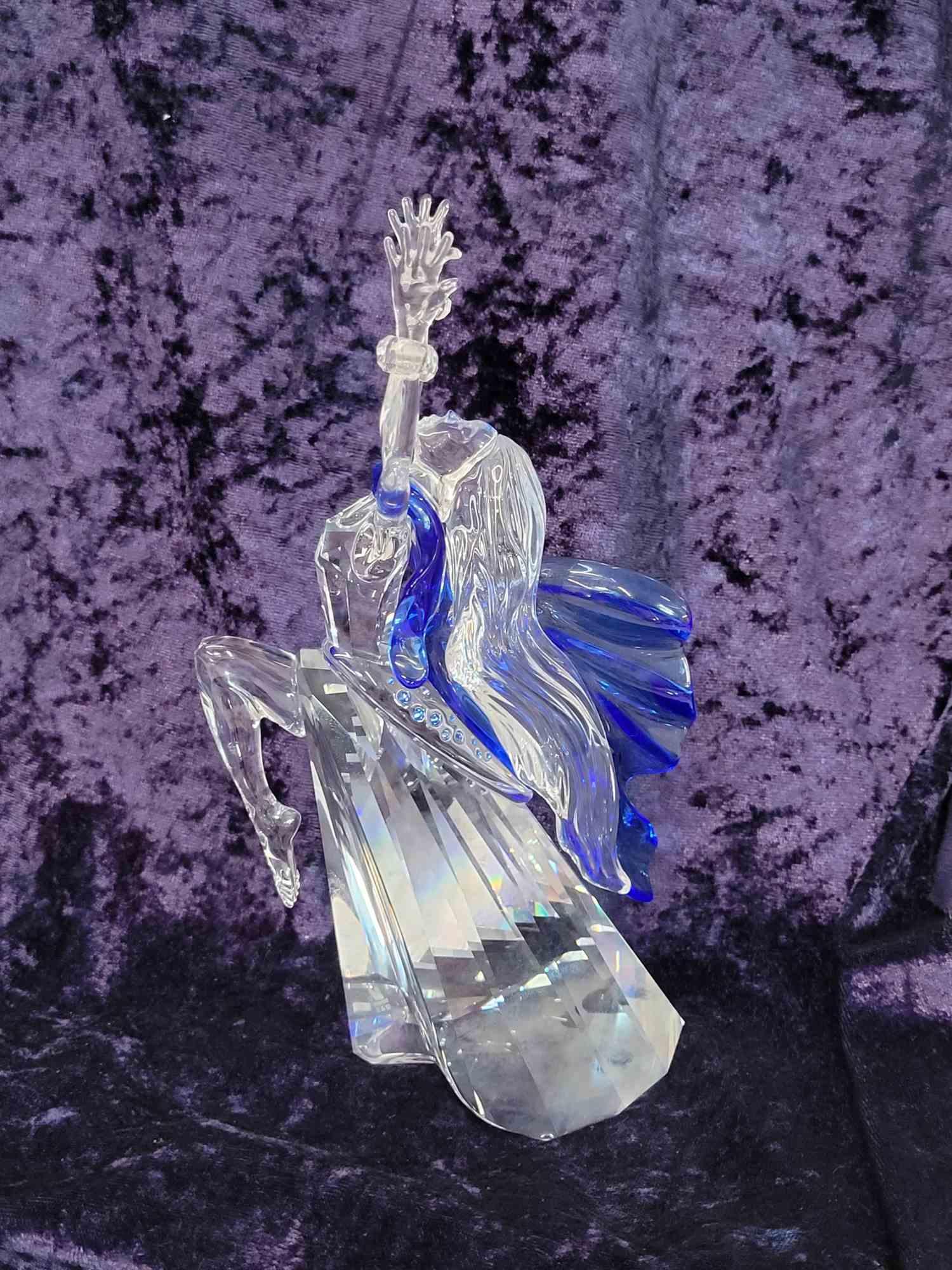 SWAROVSKI -  ISADORA 2002 - FIGURE