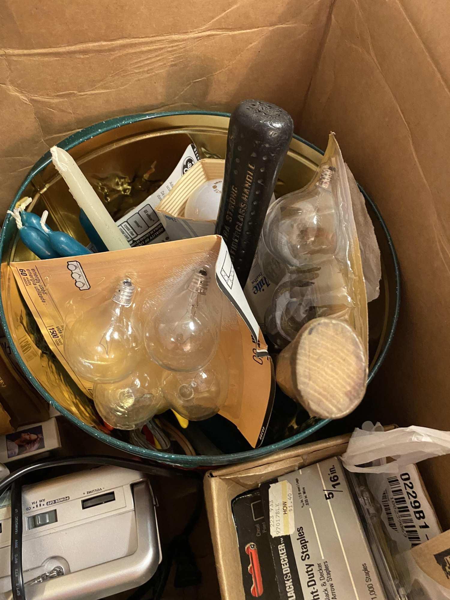 BOX LOT OF HOUSEHOLD GOODS