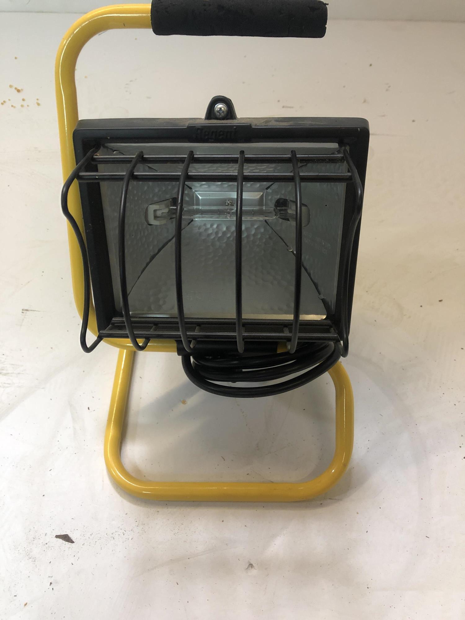 REGENT FLOORED ADJUSTABLE HALOGEN LAMP