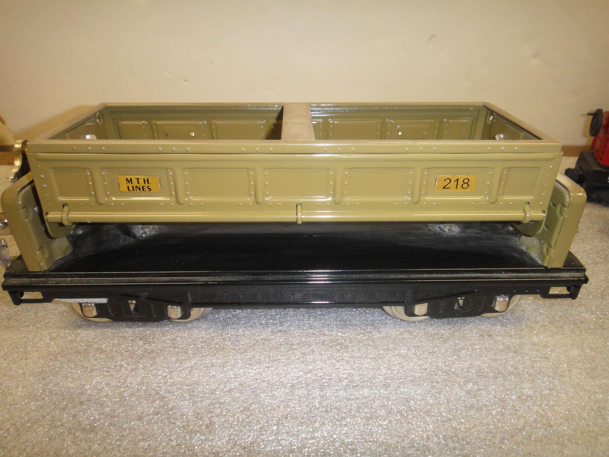 MTH 218 DUMP CAR