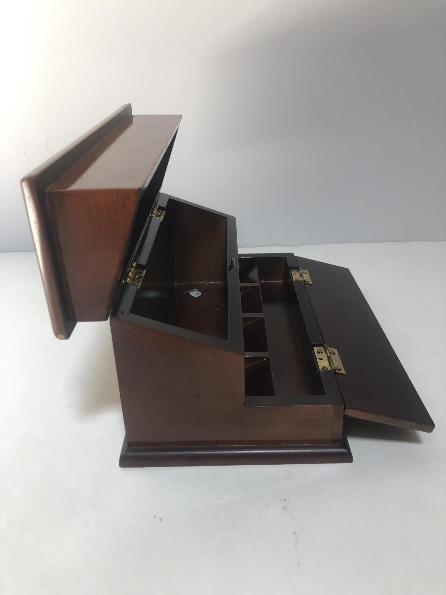 WOODEN DESK ACCESSORY ORGANIZER