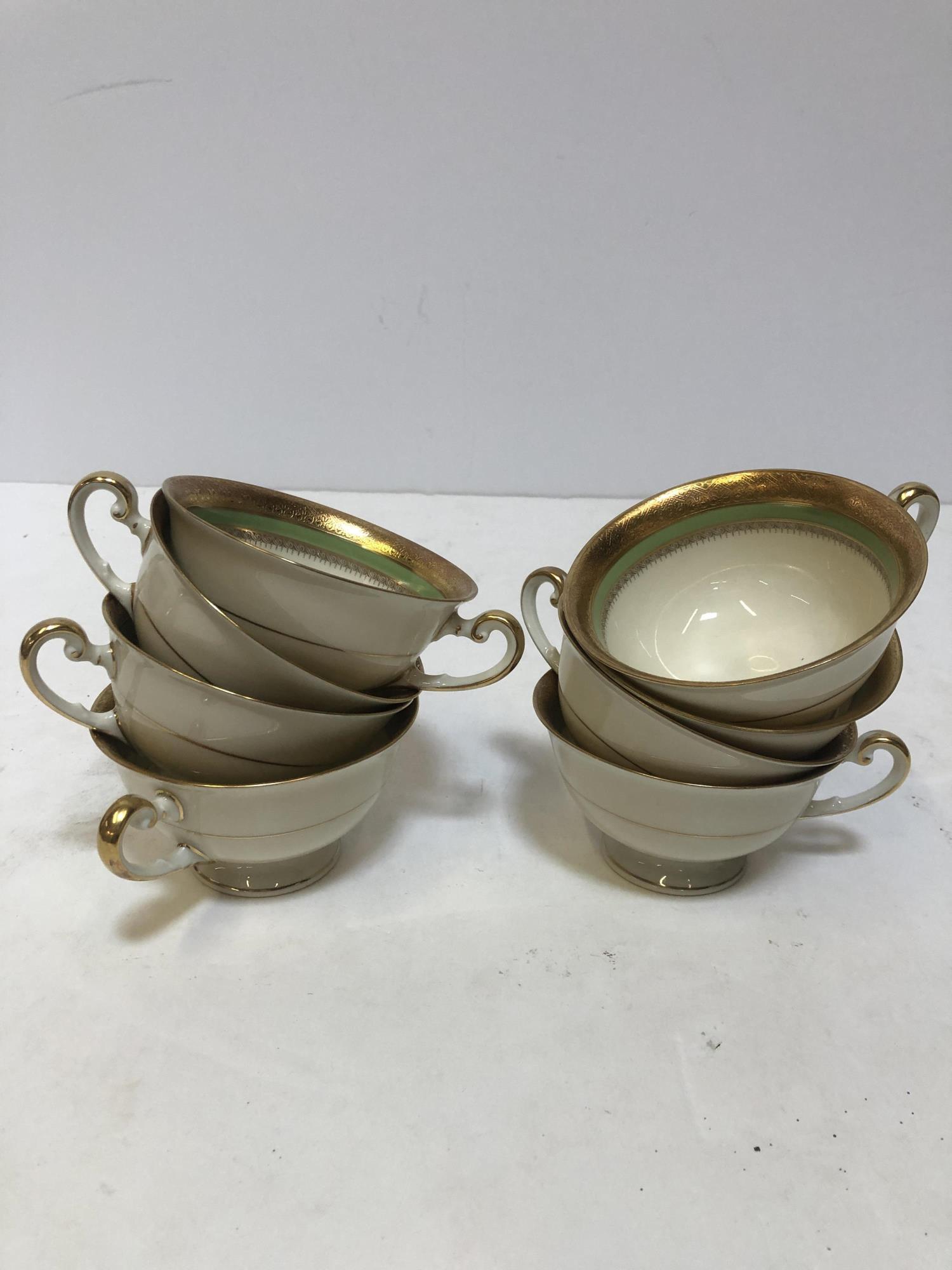 90 PIECE MADELEINE HUTSCHENRUELHER CHINA