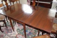 DROP SIDE DINING ROOM TABLE