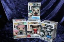 4 FUNKO POPS