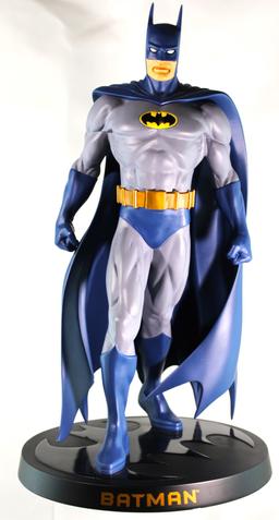 BATMAN THE CAPED CRUSADER STATUE