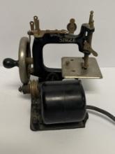 FABULOUS SINGER MODEL J-I SEWING MACHINE