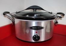 HAMILTON BEACH CROCK POT / SLOW COOKER