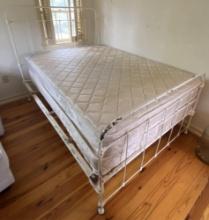IRON BED FRAME AND RAILS