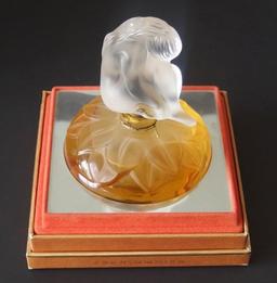 LALIQUE 'LE NU' PERFUME BOTTLE WITH BOX