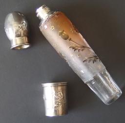 SIGNED DAUM NANCY ART GLASS SCENT BOTTLE