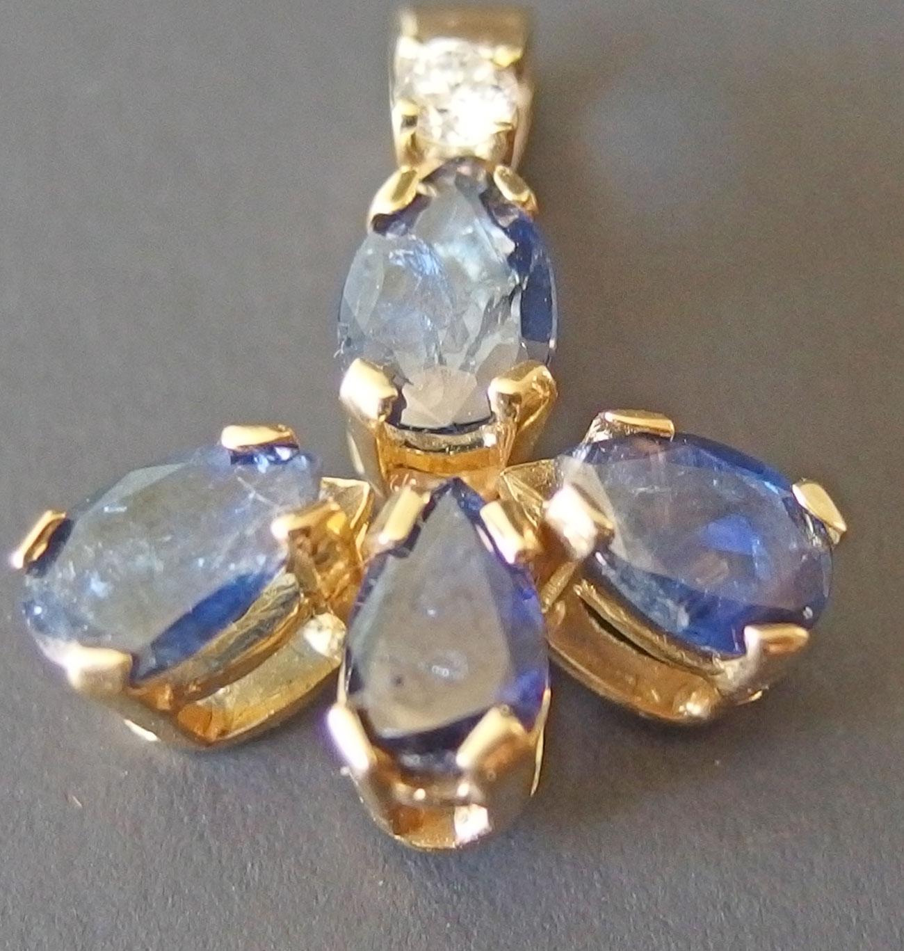 14KT GOLD TANZANITE & DIAMOND PENDANT