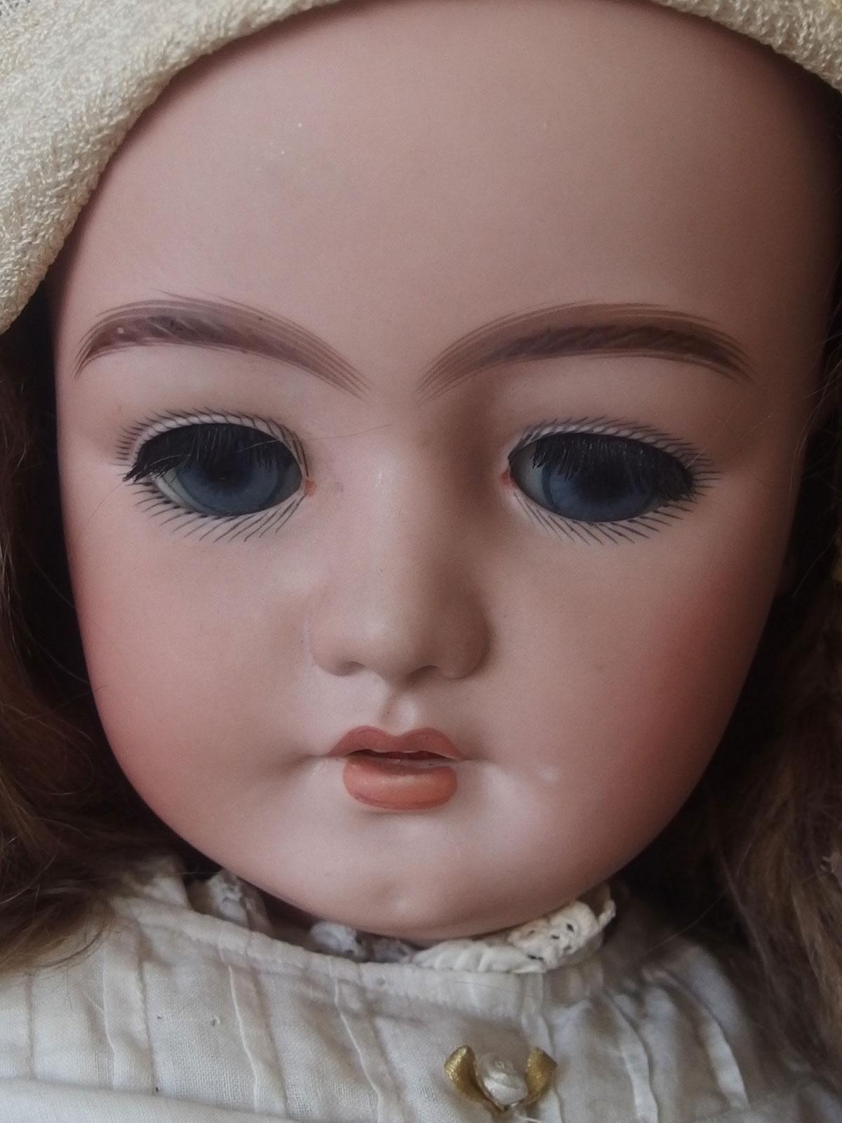 SIMON & HALBIG 34" #1079 BISQUE HEAD DOLL