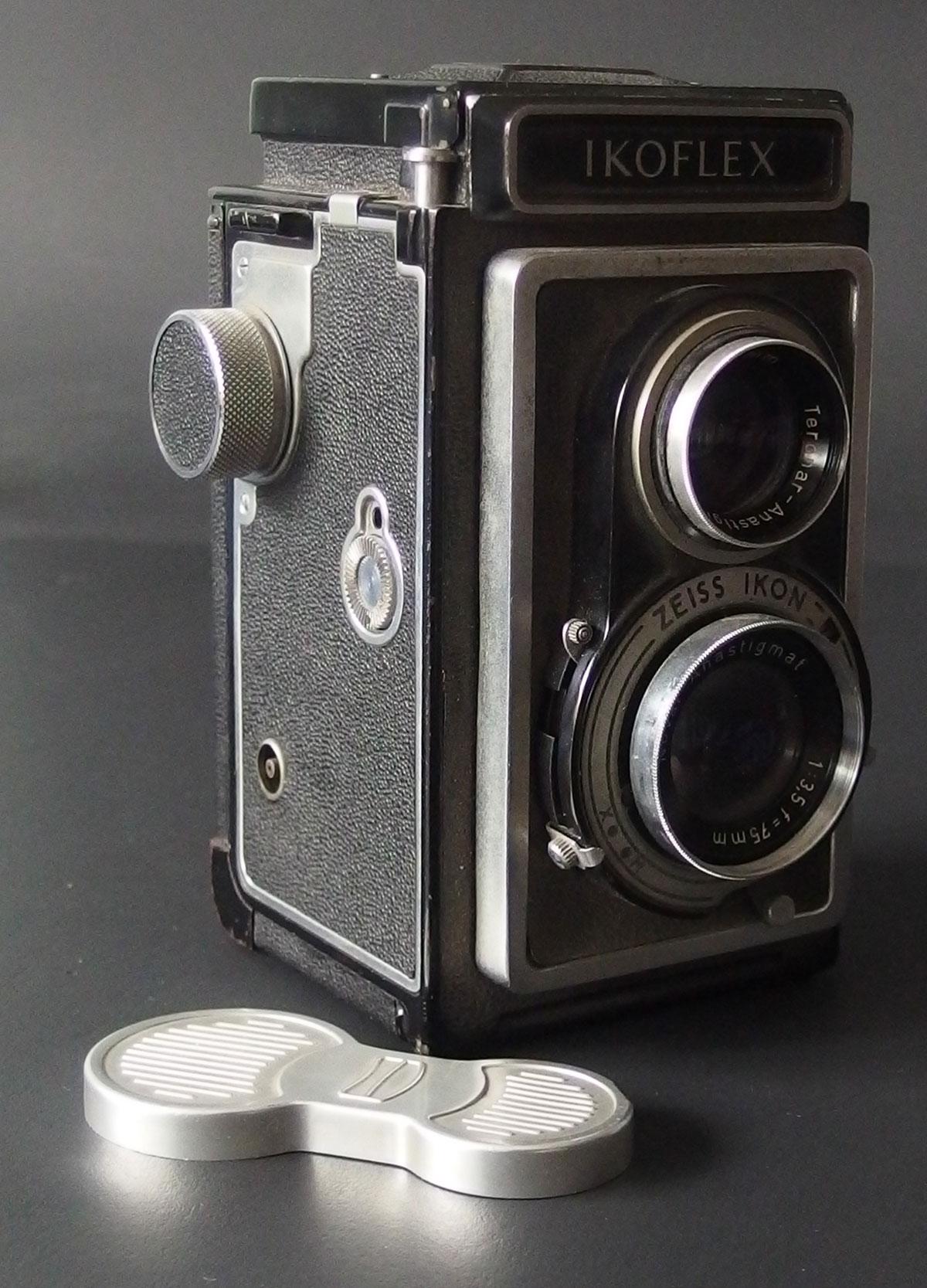 ZEISS GERMAN IKON IKOFLEX CAMERA