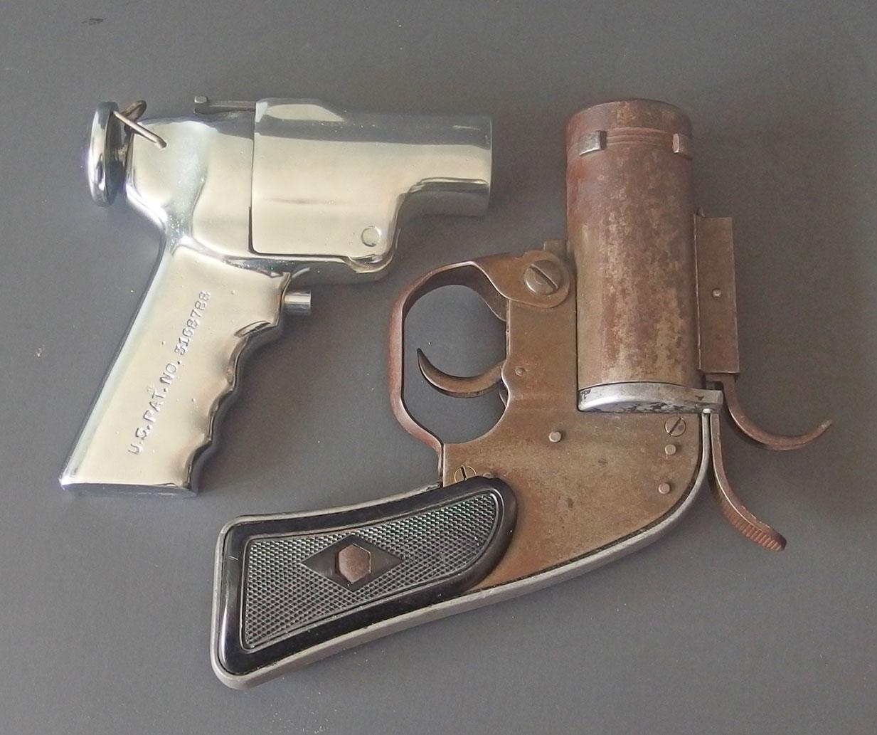 VINTAGE FLARE GUNS (2)